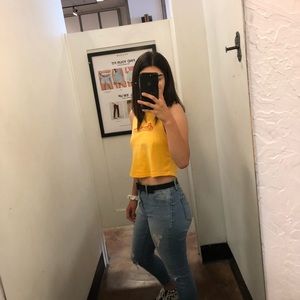 Meet your Posher, Elise